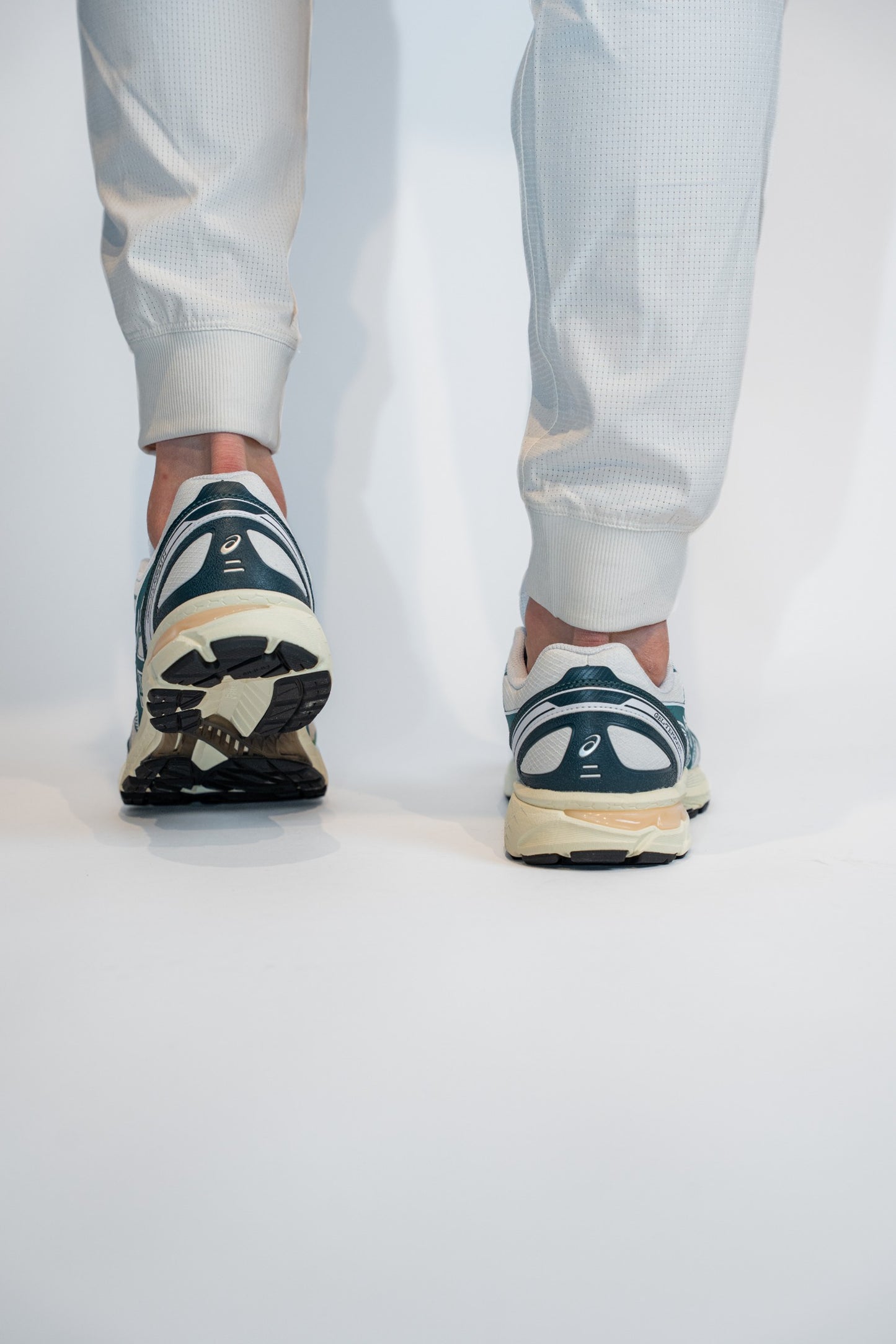 ASICS GEL-Nimbus 10.1 "White/Rainy Lake"