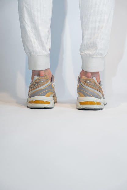 ASICS GEL-1130 "Pale Oak"