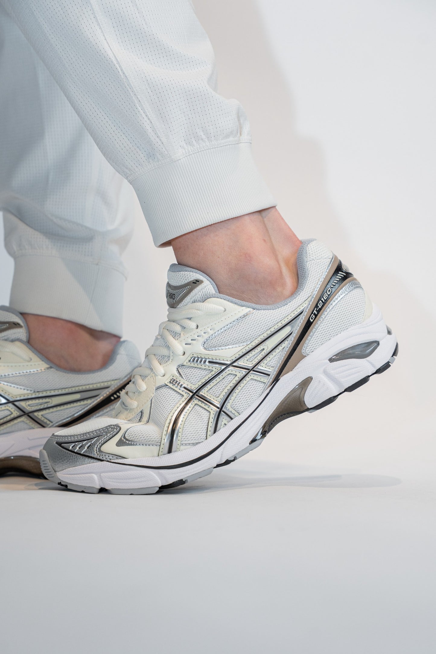 ASICS GT-2160 "Cream/Greige"