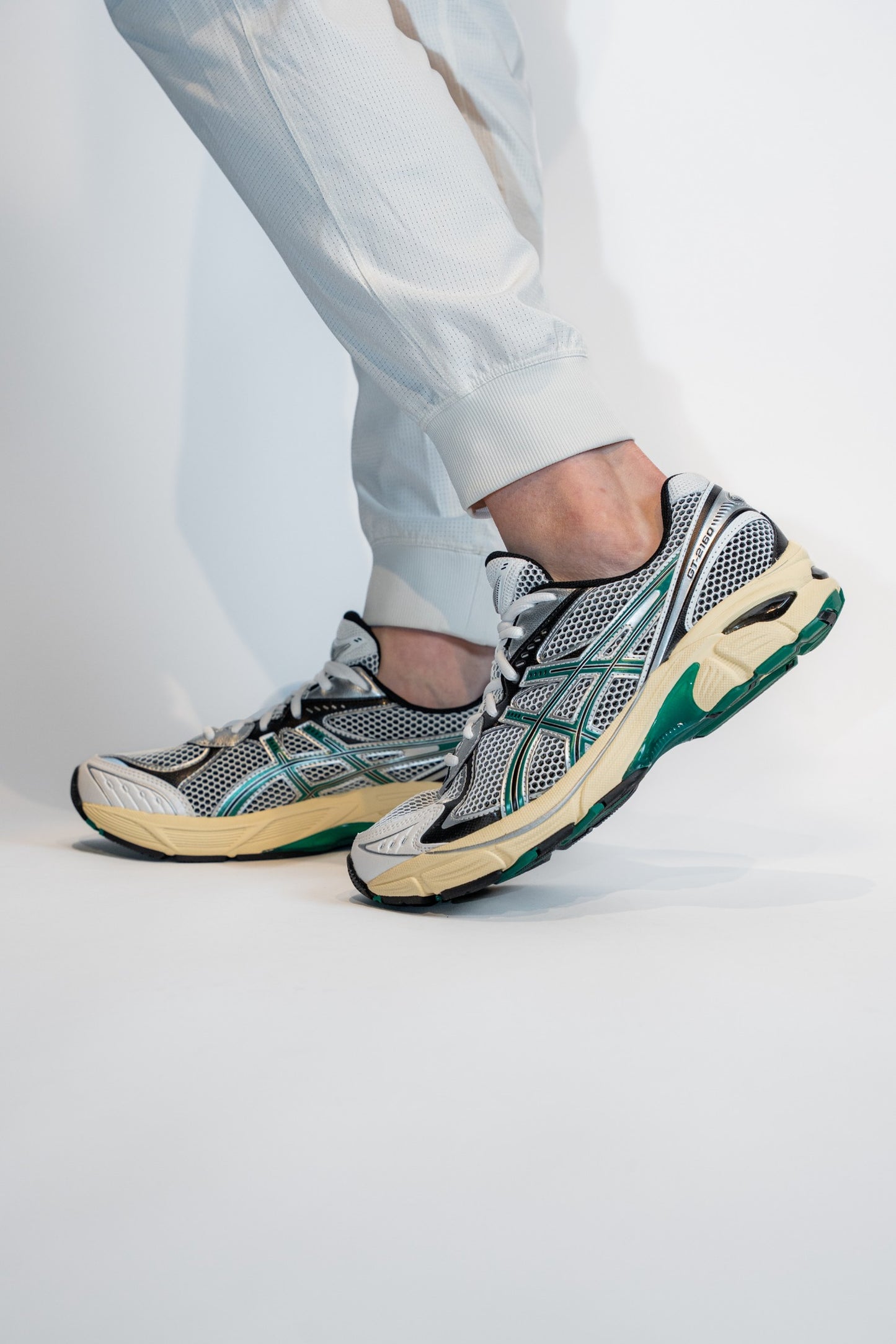 ASICS GT-2160 "White/Jasper Green"