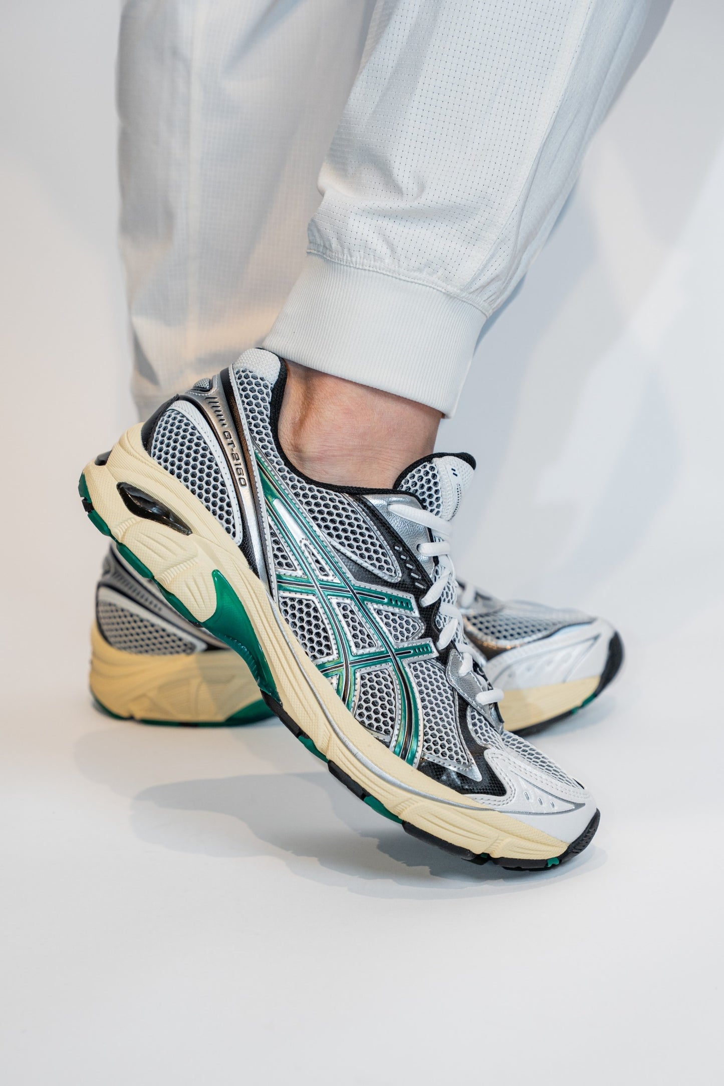 ASICS GT-2160 "White/Jasper Green"