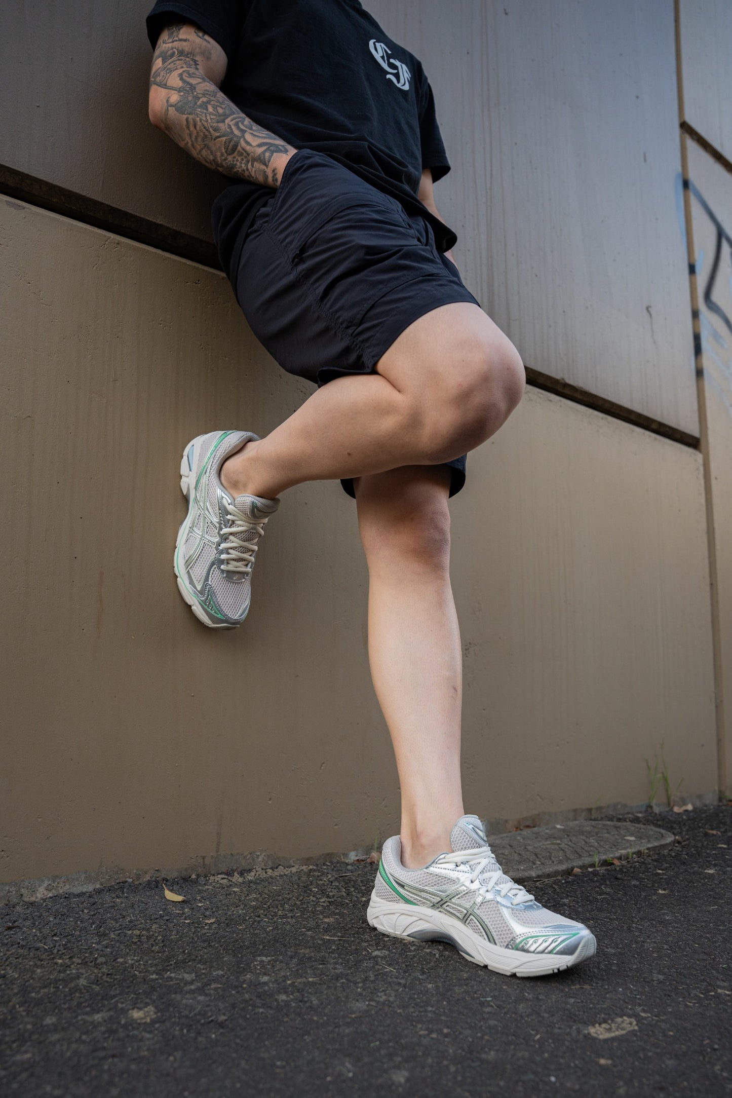 ASICS GT-2160 "Smokegrey/Peppermint"